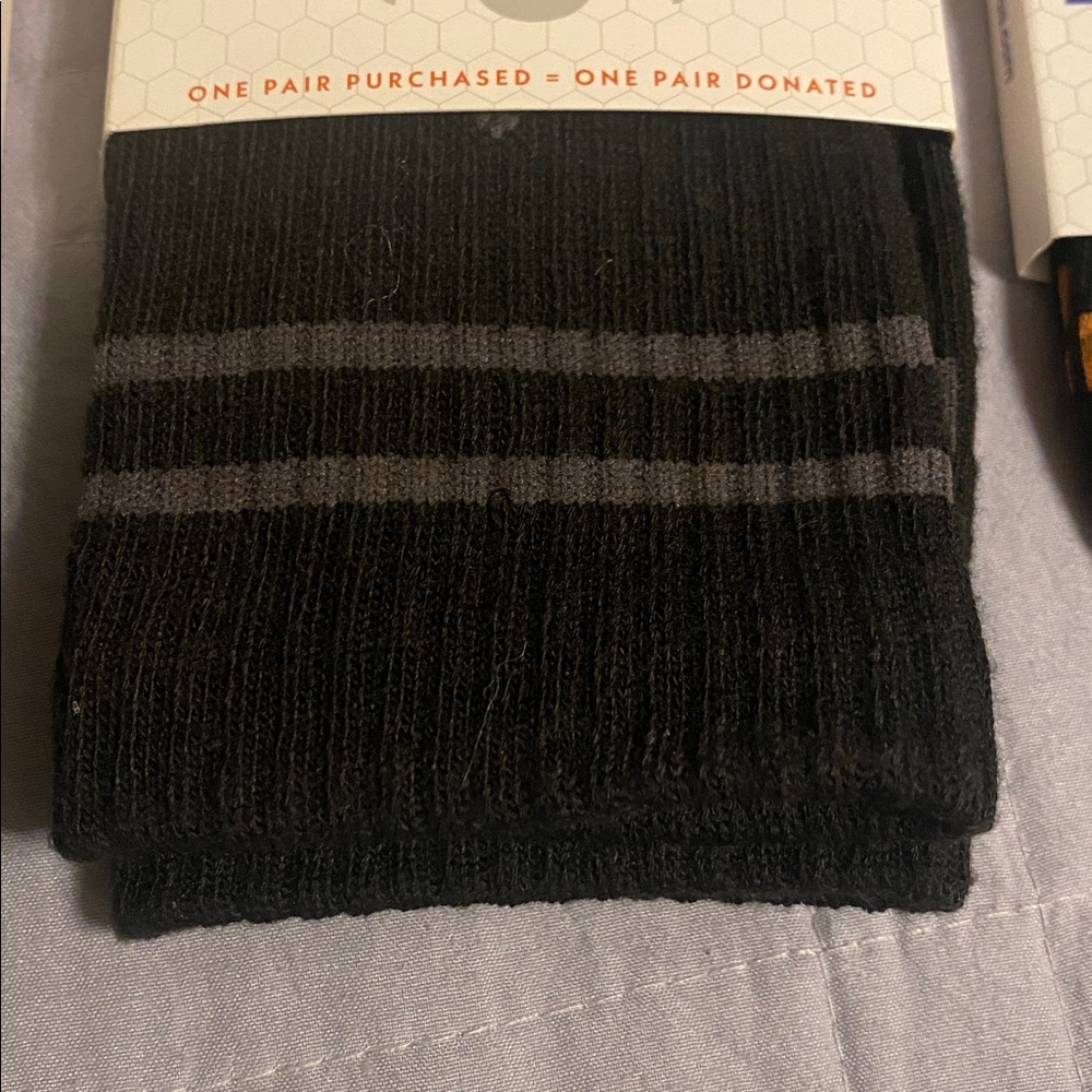 Bombas Socks Lot 3 Pairs New With Tags Medium Crew + XS No Show Black Cushioned - Picture 3 of 5